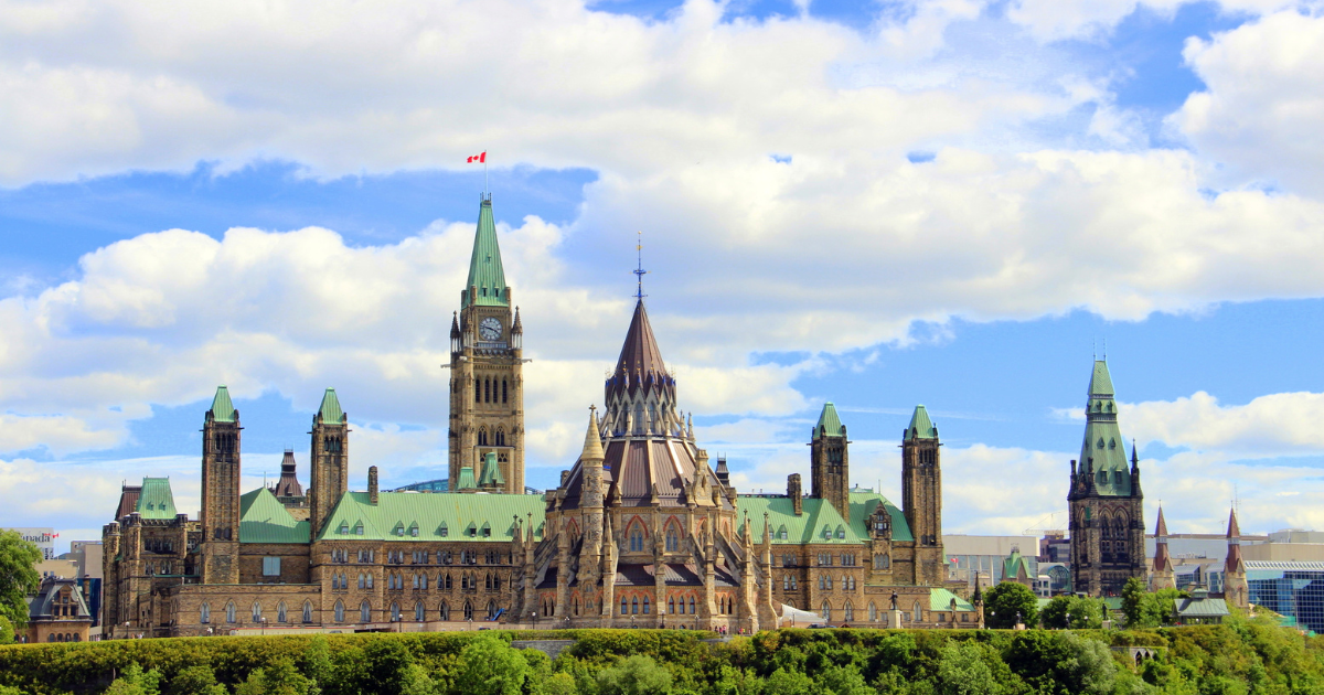 Federal Government Tackles Housing Shortage by Exploring Airbnb