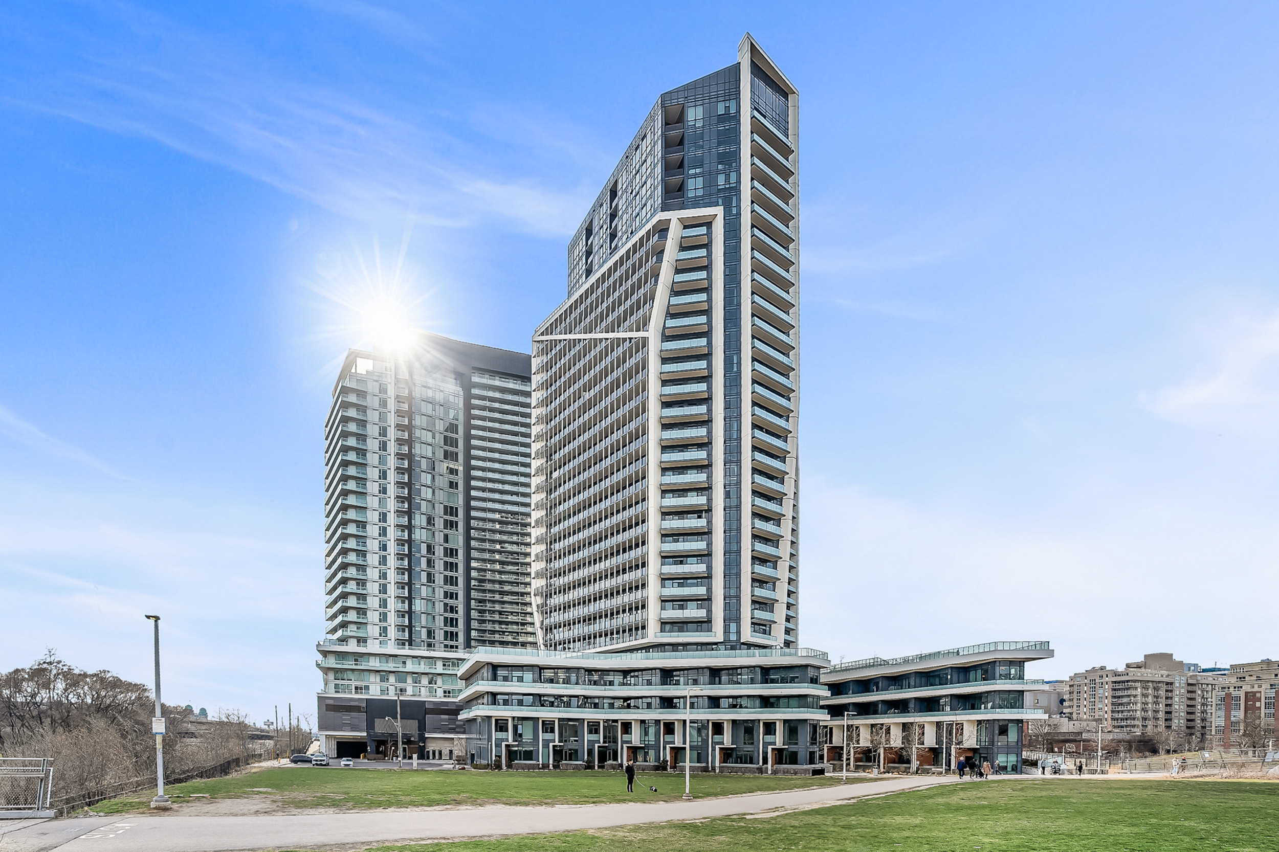 Front exterior of 2606 - 30 Ordnance Street, Toronto